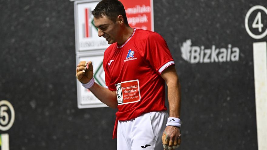 Etxeberria se hace con su primera txapela del Cuatro y Medio en Bilbao (22 - 11)