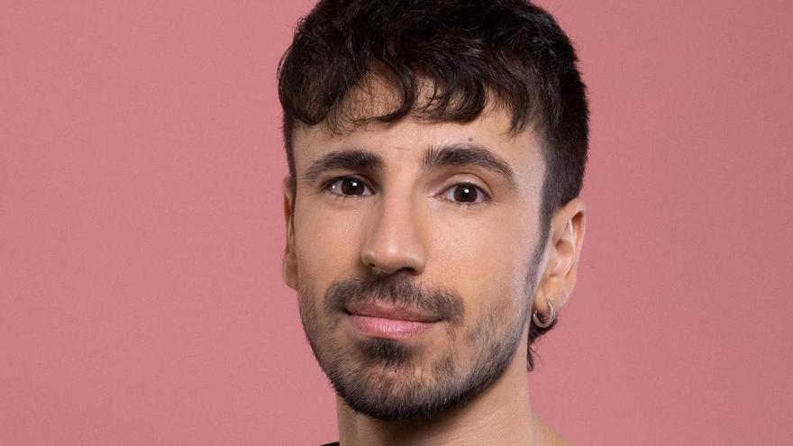 Daniel Valero charla sobre bisexualidad e igualdad de género