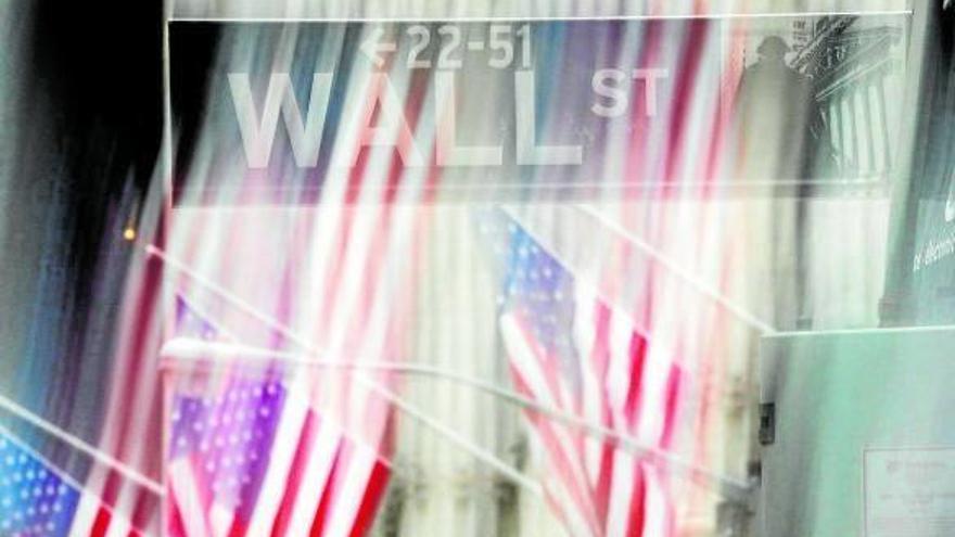 El Ibex cae a mínimos de marzo de 2017 arrastrado por Wall Street
