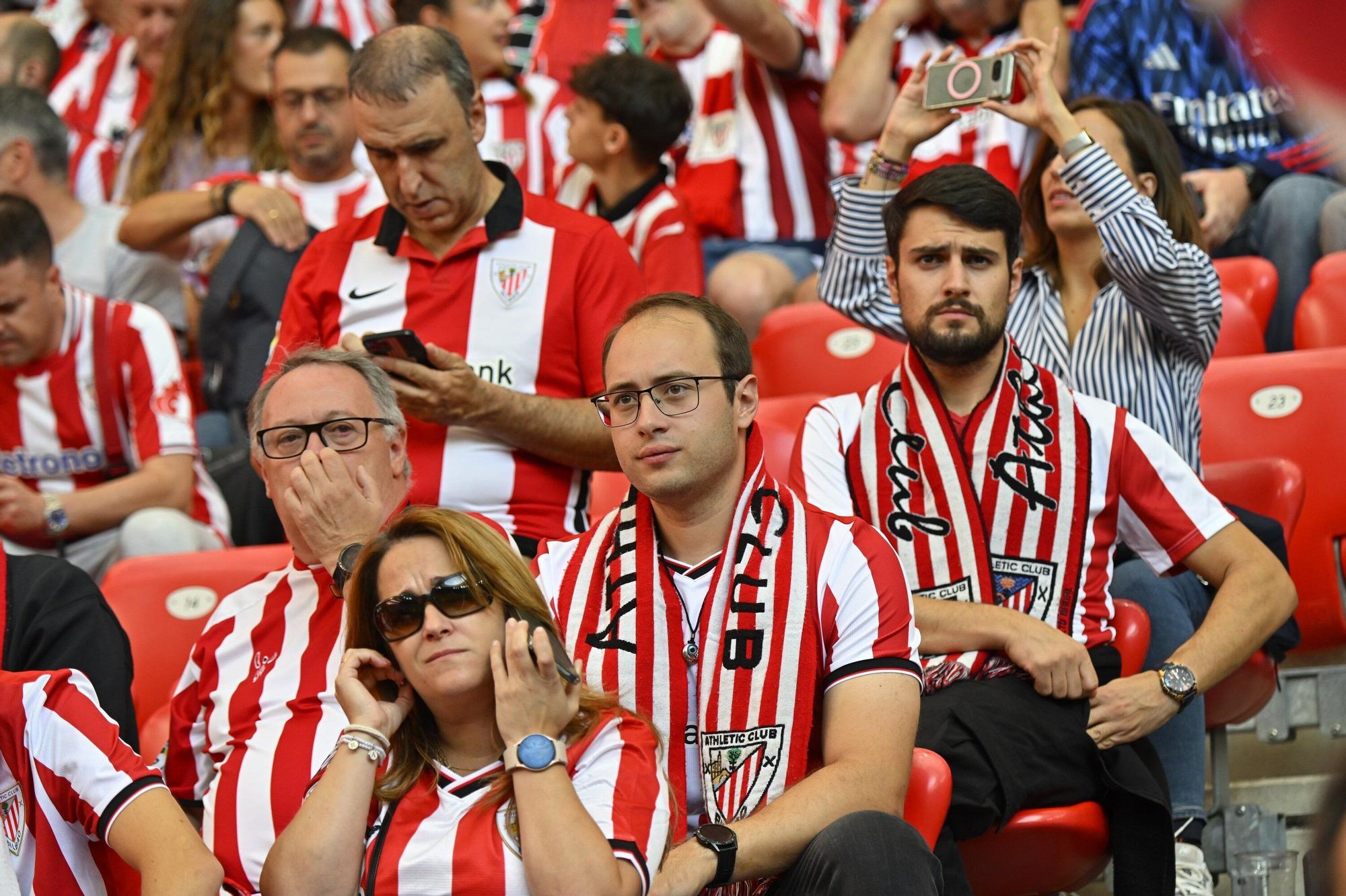 En imágenes: ¿Has estado en San Mamés viendo el Athletic-Arsenal? Búscate en nuestra galería