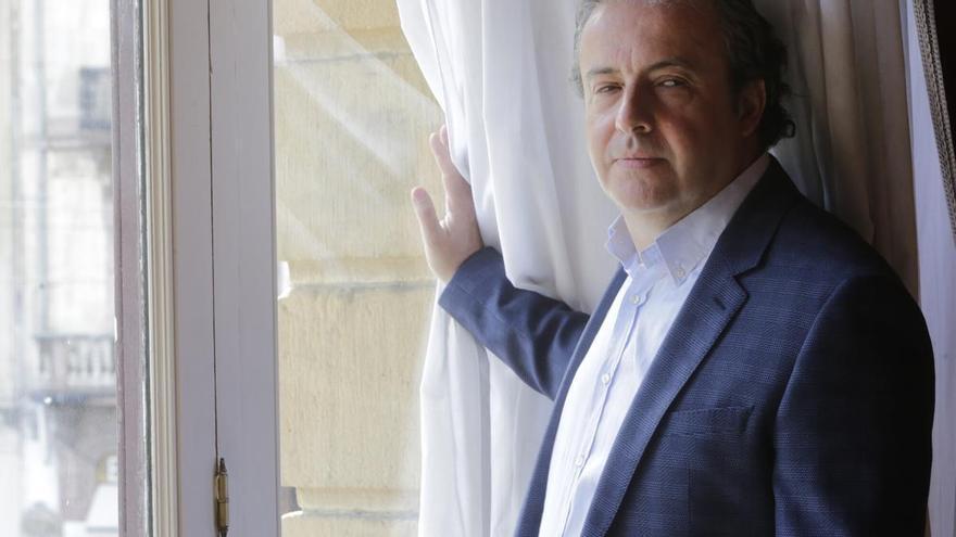 Juanjo Mena anuncia su retirada de los escenarios por el avance del Alzheimer