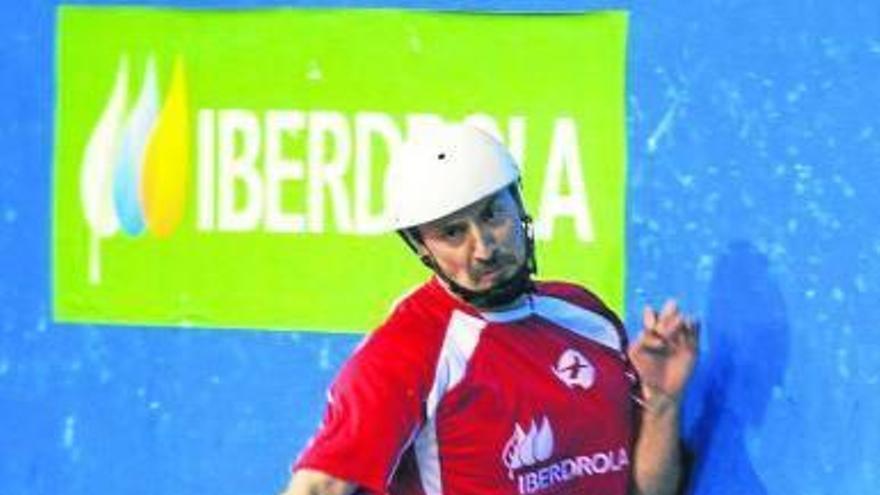 García y Aierbe ganan  un partido eléctrico