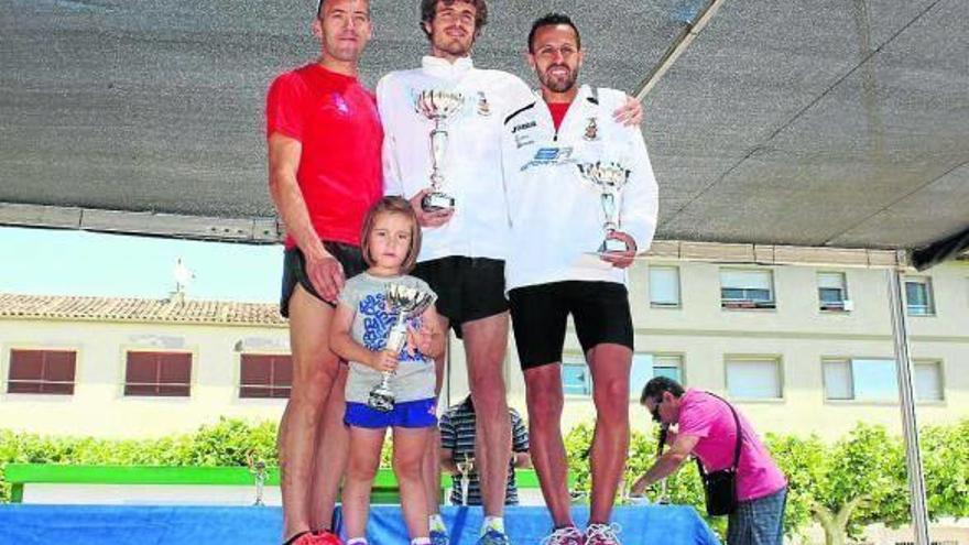 Los tres corredores del Ruizca Ribera Atlético coparon el podio en categoría absoluta.