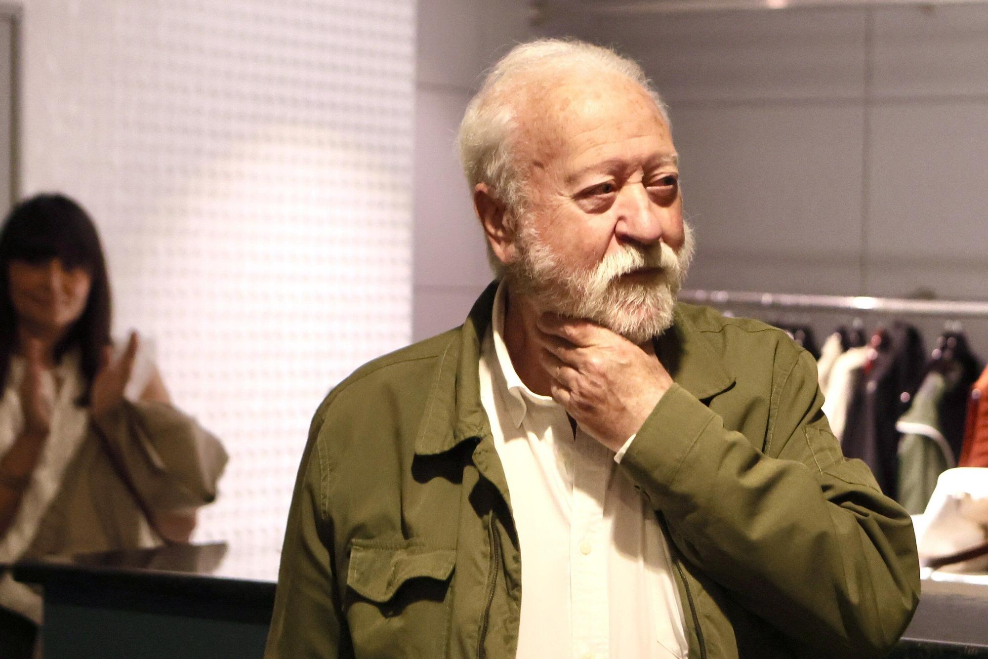 En imágenes: Homenaje al histórico entrenador de atletismo alavés Víctor Clemente