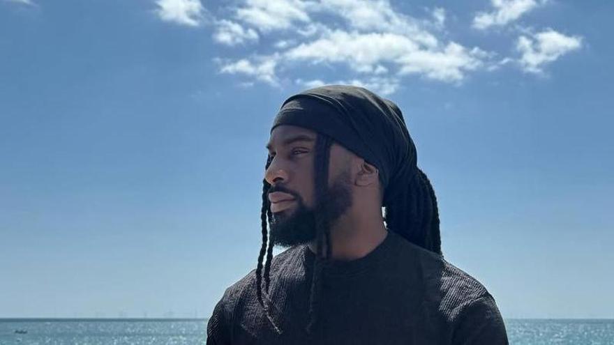Muere apuñalado en Londres Talay Riley, letrista de cantantes como Dua Lipa o Britney Spears