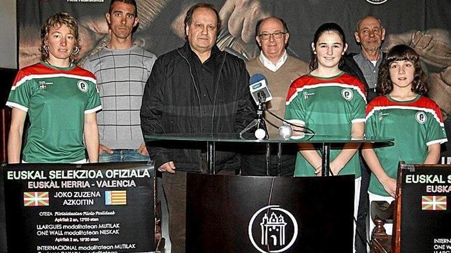 La selección vasca estrena oficialidad ante Valencia