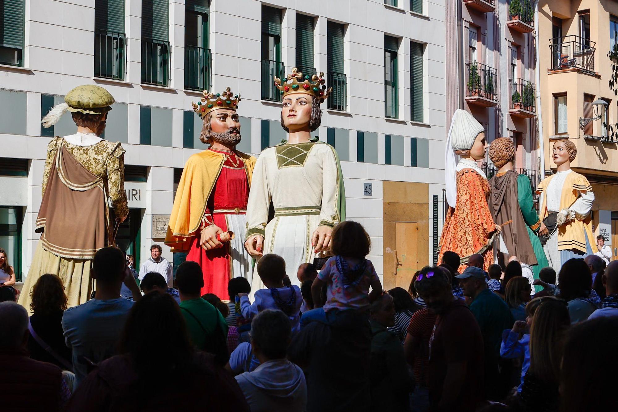 Fiestas de Villava | Despedida de la Comparsa de Gigantes