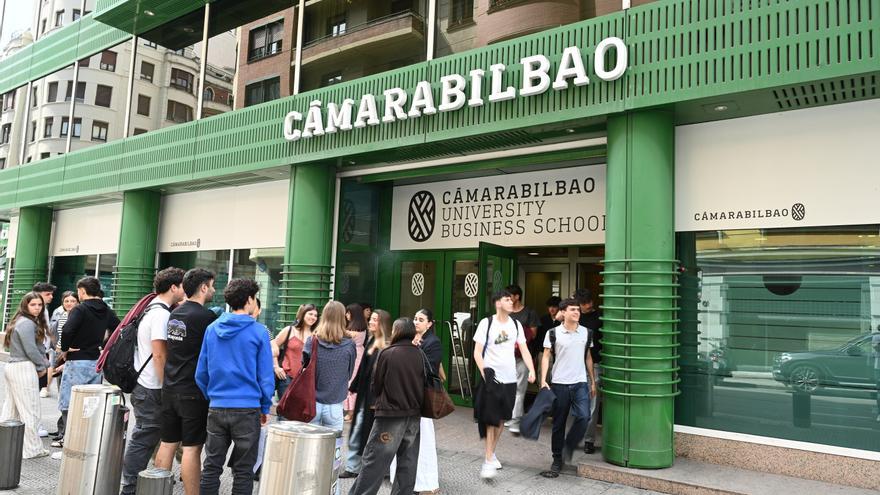 El comercio bilbaino se adapta a la nueva realidad