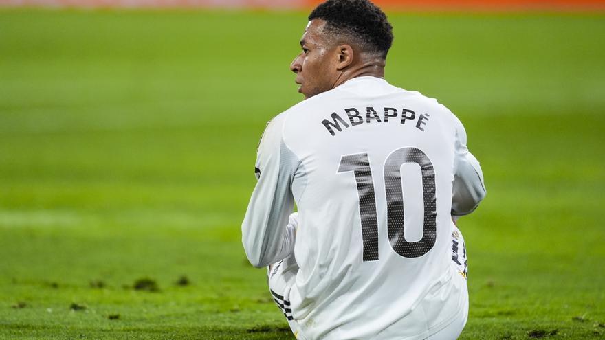 Mbappé se gana enemigos