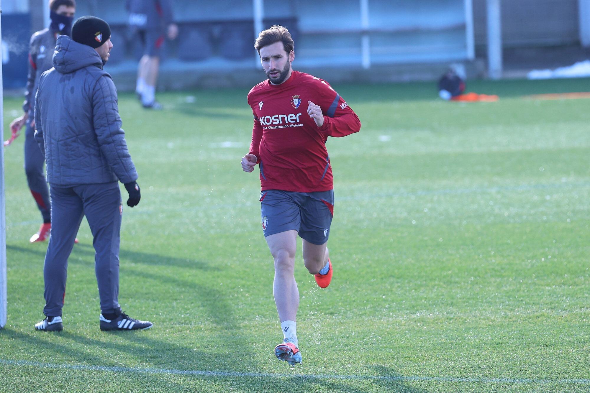 Fotos del entrenamiento de Osasuna (viernes 21 de noviembre de 2025)
