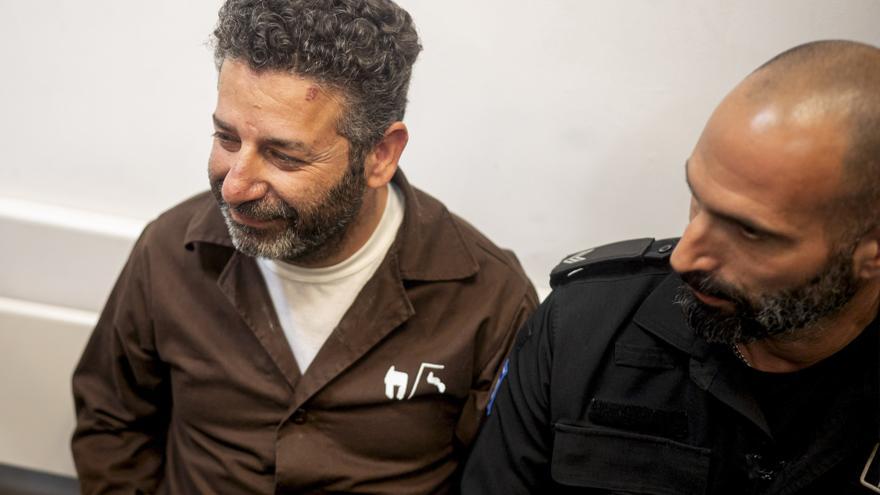 Israel prolonga la detención del activista hispano-palestino Saïf Abukeshek durante seis días más