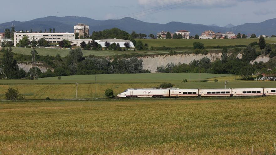 Detenido por avería en Pueyo un tren Pamplona - Madrid con 180 pasajeros a bordo