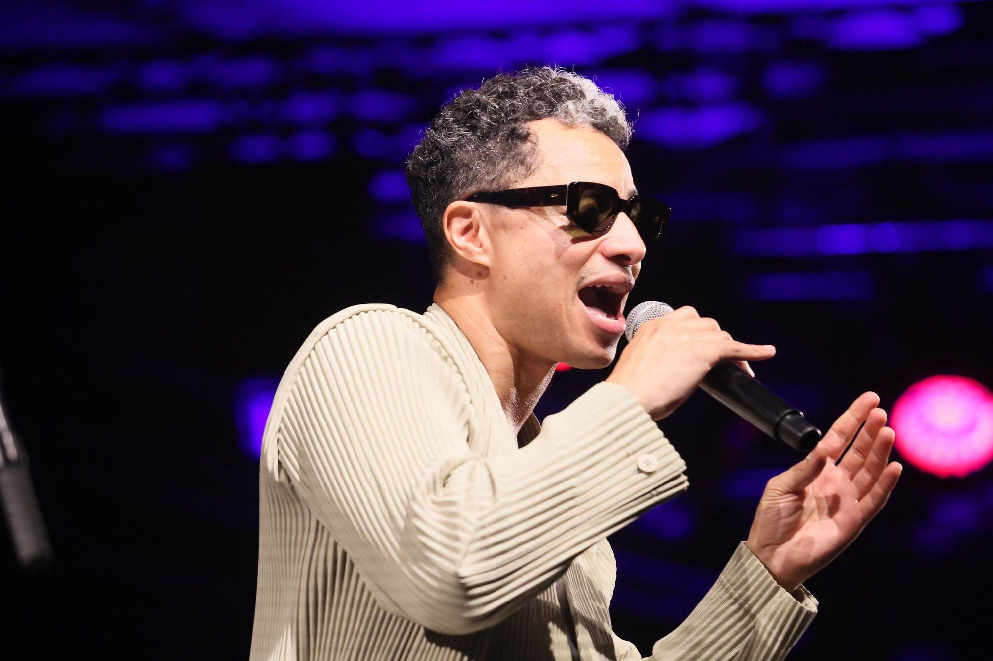 En imágenes: Concierto de Jose James en Mendizorroza