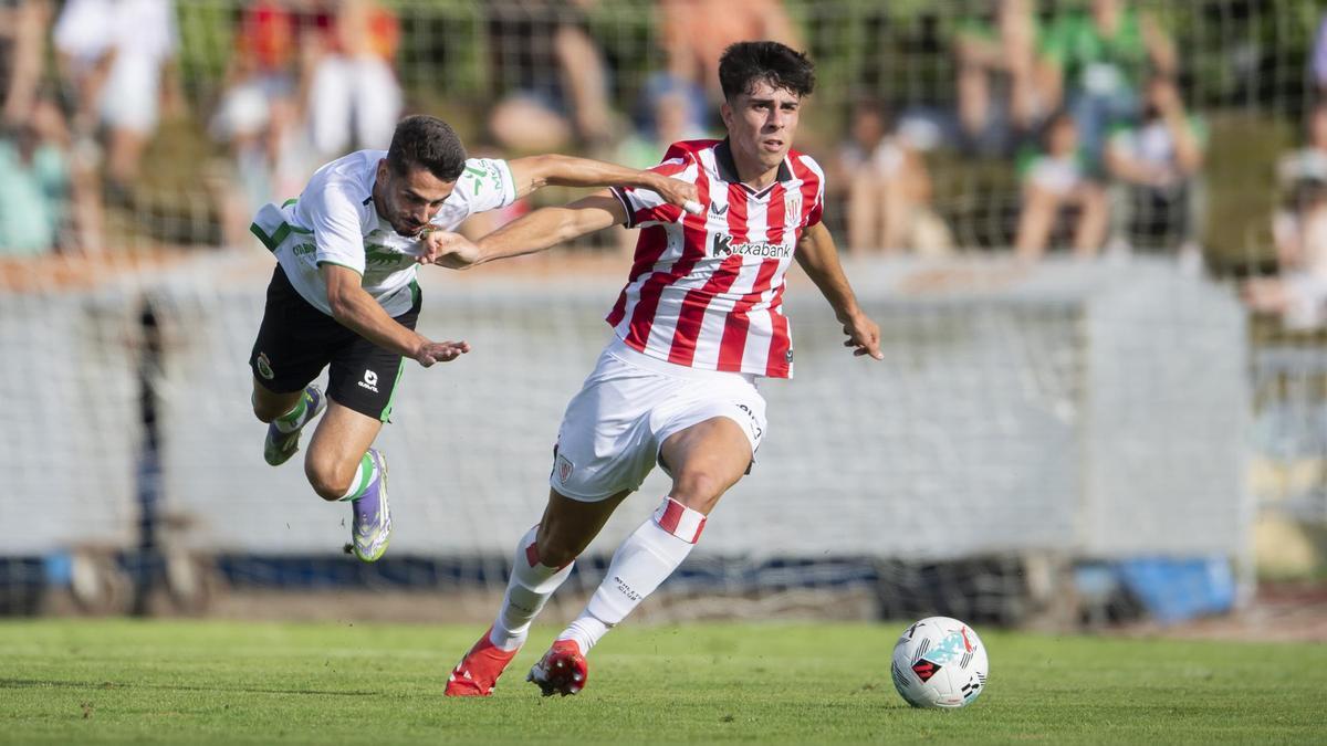 La irrupción de Rego es una de las notas positivas de la pretemporada del Athletic.