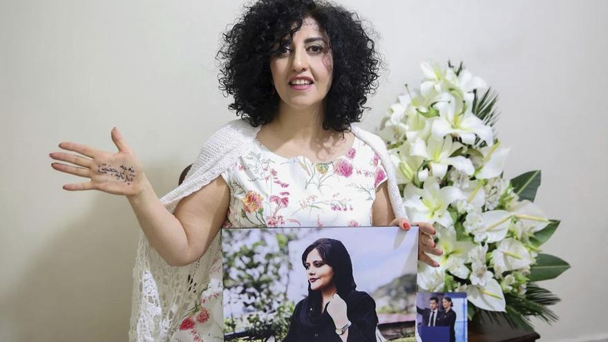 La Nobel de la Paz Narges Mohammadi, hospitalizada de urgencia tras agravarse su estado de salud en prisión