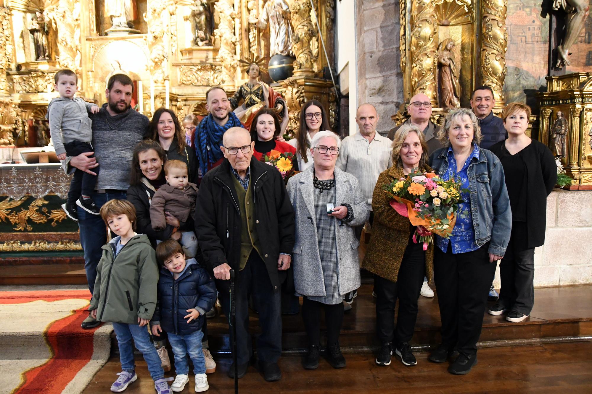 Dos ‘dedales de plata’ para los Ibarrola en Doneztebe