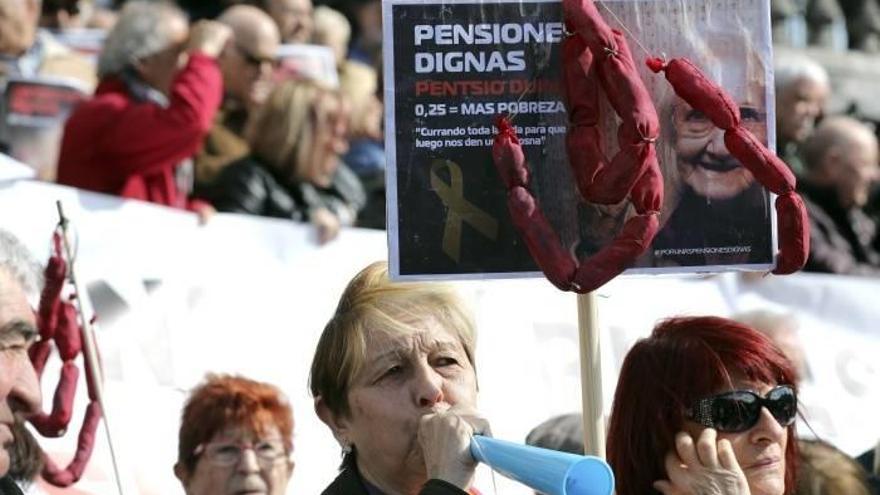 Los pensionistas saldrán mañana nuevamente a las calles de las capitales vascas