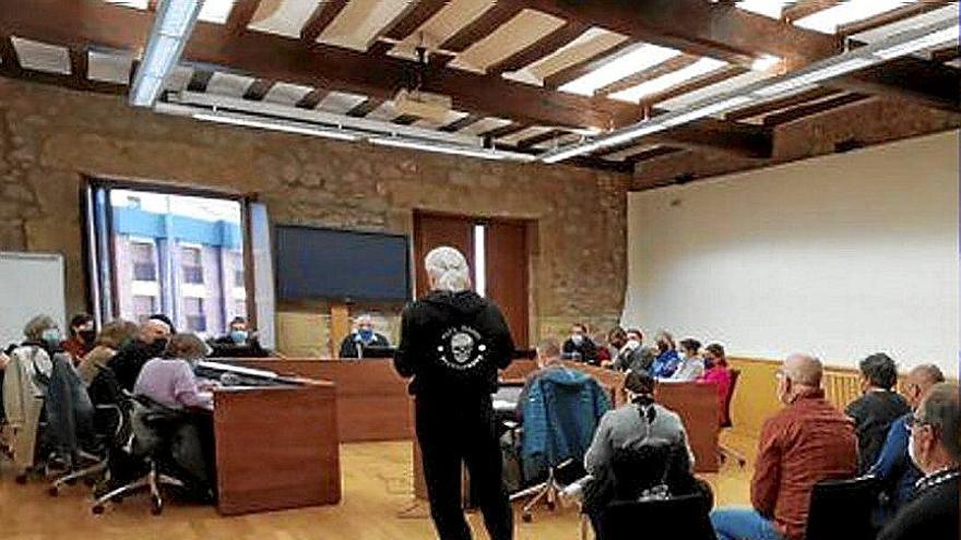 El Pleno de Zumaia condena por unanimidad la invasión de Ucrania