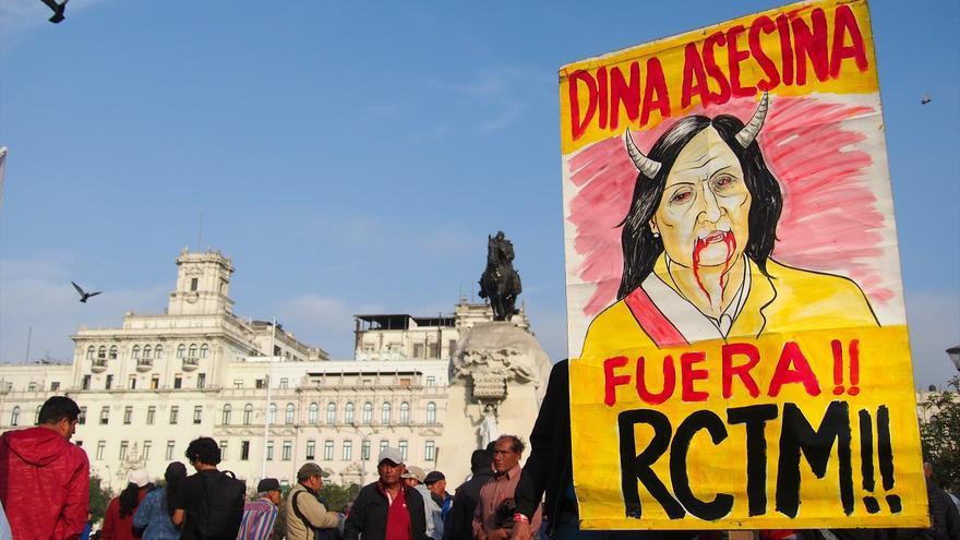 El Congreso de Perú destituye de manera exprés a la presidenta Dina Boluarte