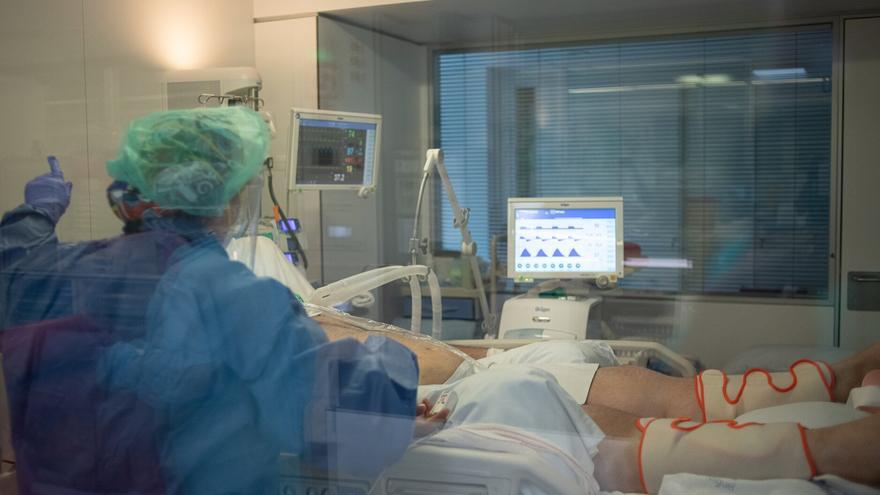 Navarra, una de las comunidades en las que menos avanza la privatización de la sanidad