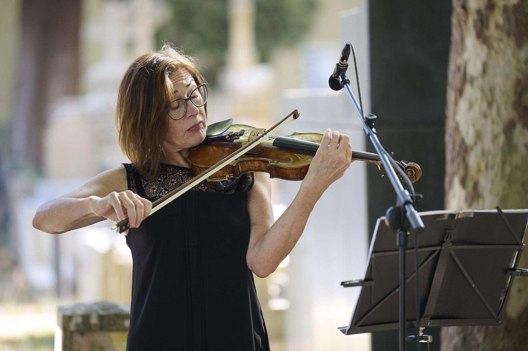 Homenaje a Pablo Sarasate en el cementerio de San José