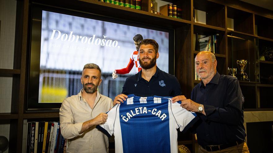 Oficial: Ćaleta-Car ya es jugador de la Real Sociedad