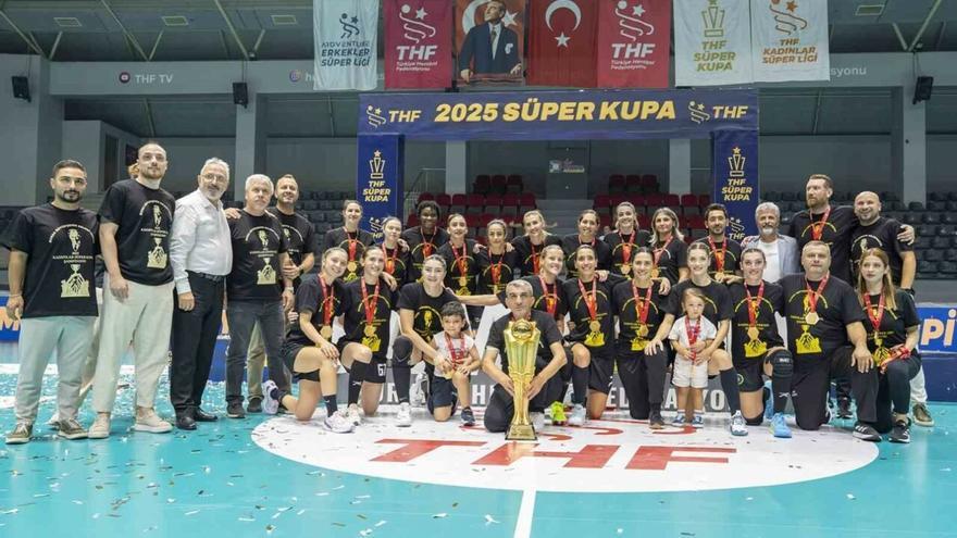 El Bursa Büyüksehir BSK de Turquía, rival del Replasa Beti Onak en octavos de final de la EHF European Cup