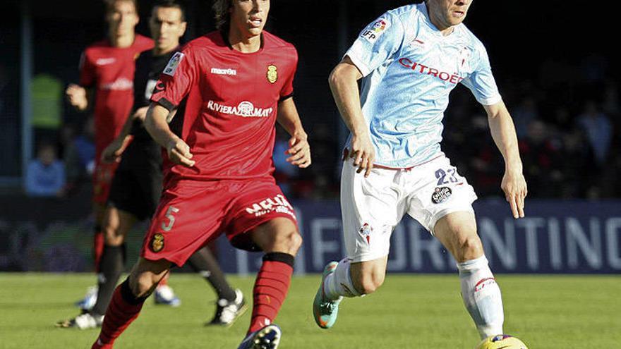Los destellos de Aspas y Hemed no impiden el empate