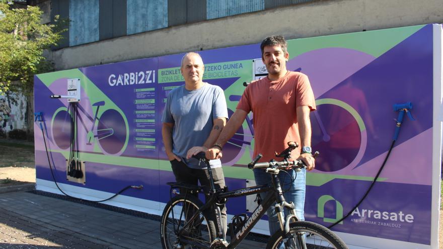 Arrasate activa los espacios &#039;GarbiBizi&#039; en zonas estratégicas para la limpieza de bicicletas
