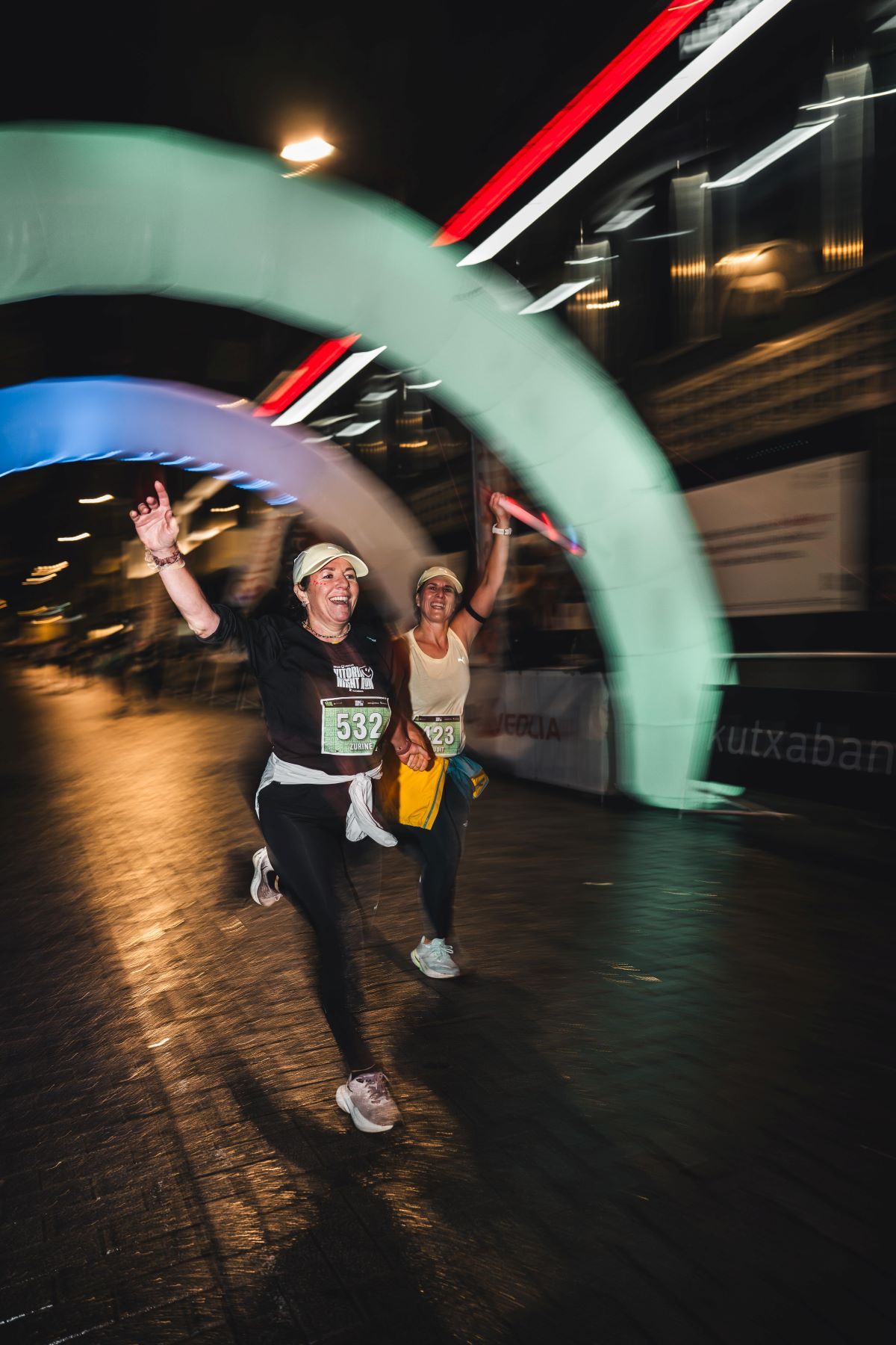 Las mejores imáganes de la Giroa Veolia Vitoria Night Run