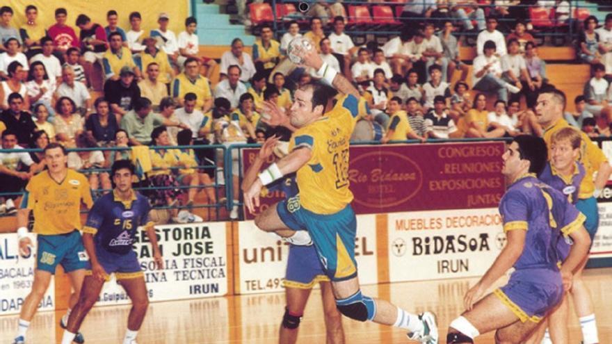 Día especial del Bidasoa en en el Palau: 800 partidos en Asobal