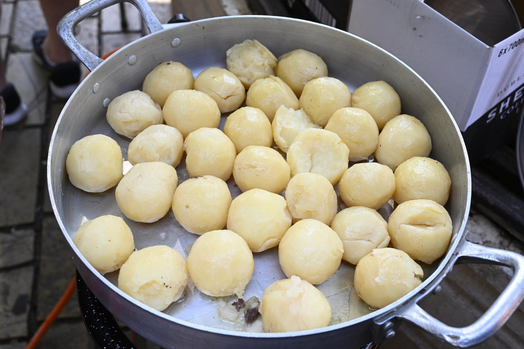 En imágenes: concurso gastronómico de rabo de toro en Aste Nagusia