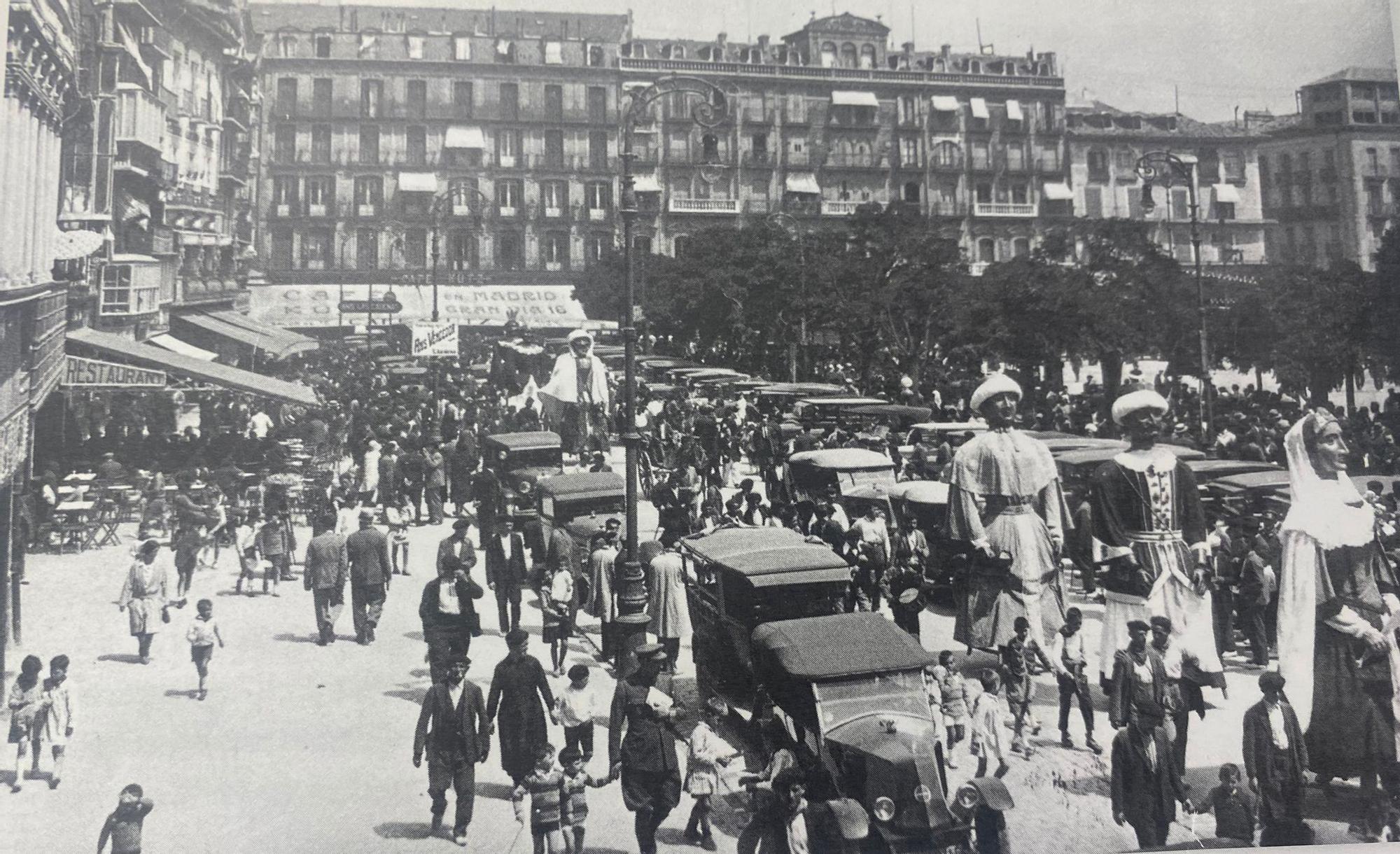 1928pasacalles.jpeg