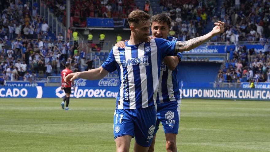 El Alavés de las remontadas se aferra a la permanencia