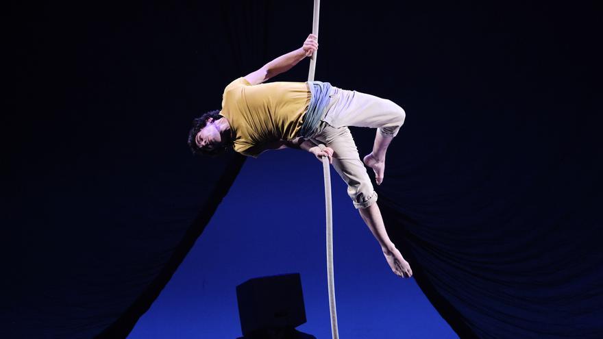 Zerumuga, espectáculo de circo en el Teatro Gayarre