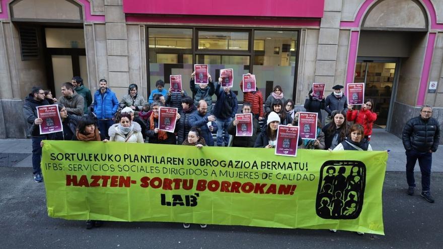 Las trabajadoras de Hazten y Sortuleku comienzan paros "ante la incertidumbre y precarización"