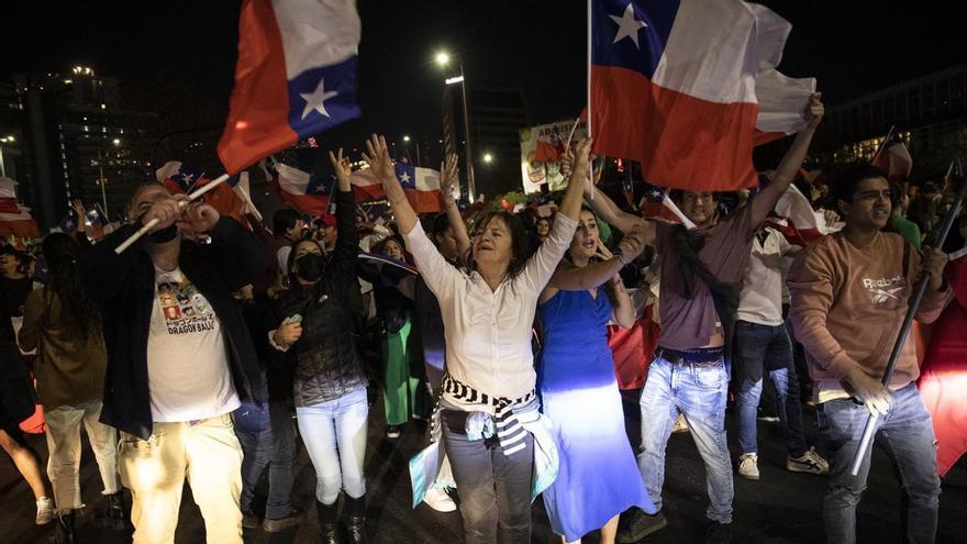 Chile rechaza la propuesta de nueva Constitución por amplia mayoría