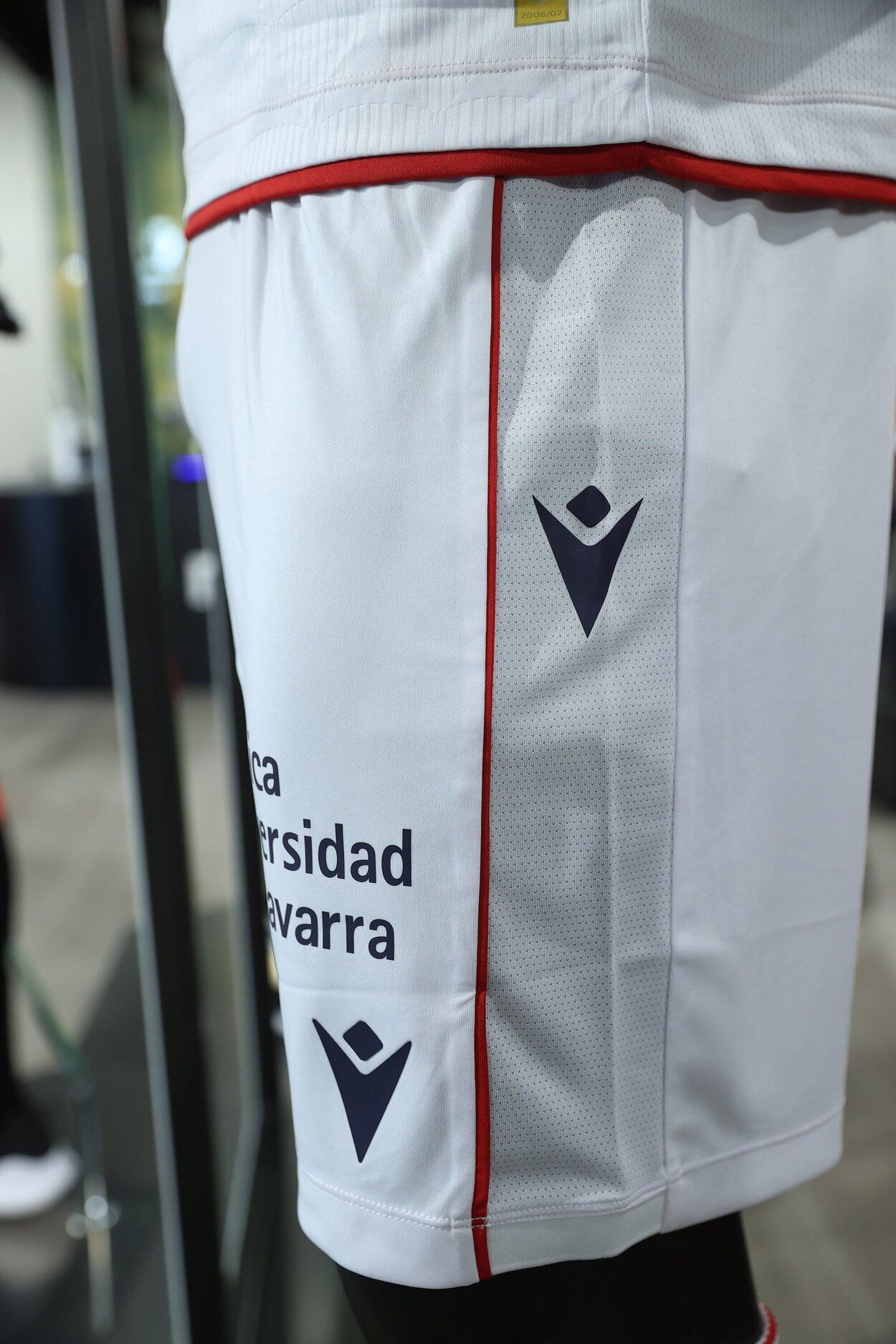 Fotos de la tercera equipación de Osasuna