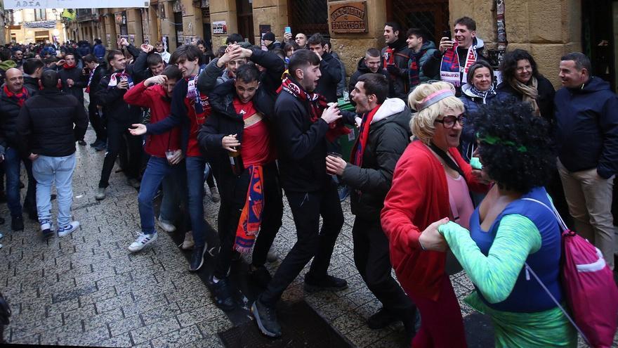 Carnaval rojillo en Donosti