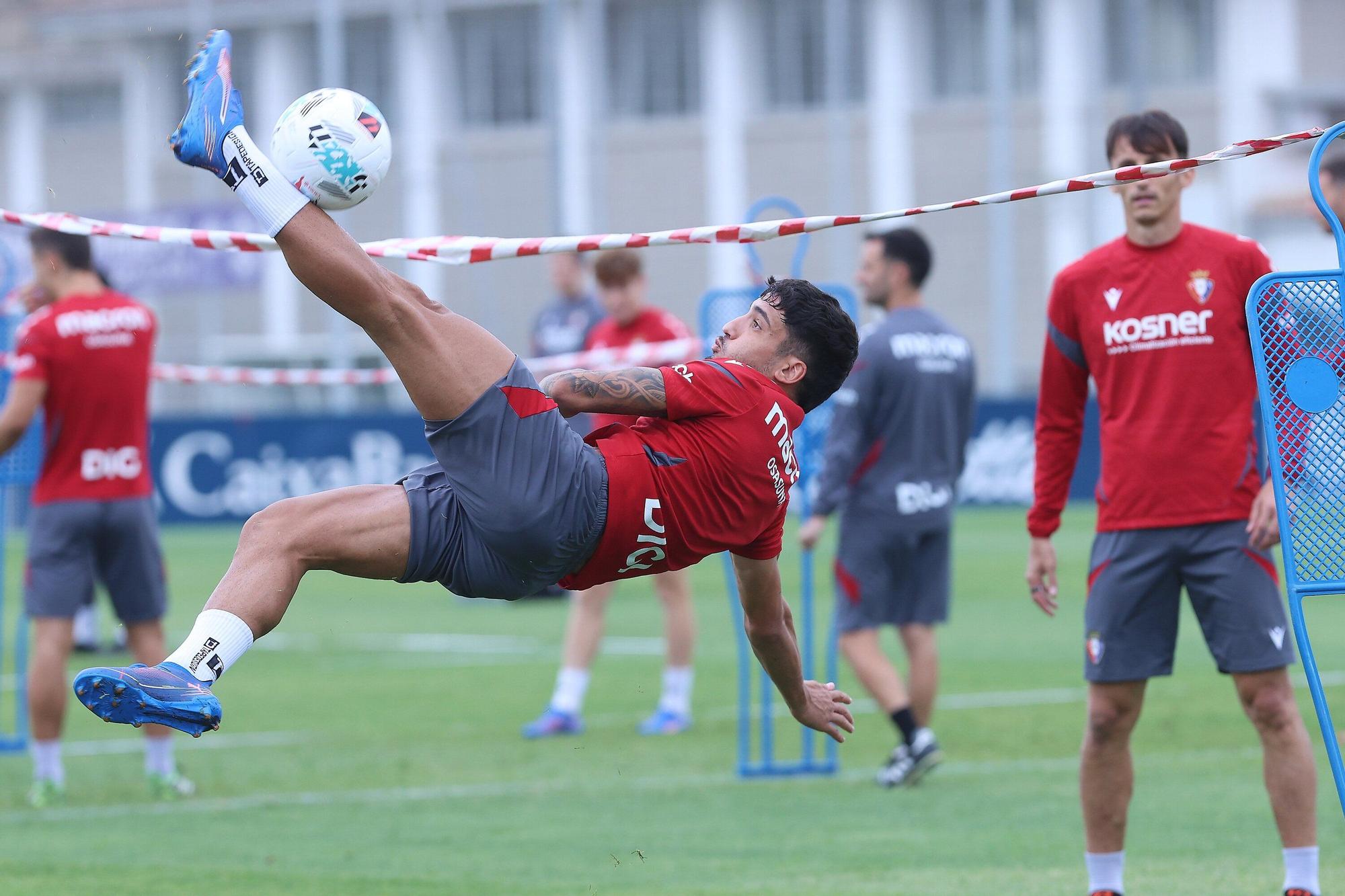 Entrenamiento de Osasuna a dos días del partido ante el Espanyol en Barcelona
