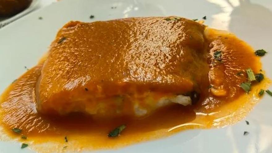 Uno de sus platos de Merluza