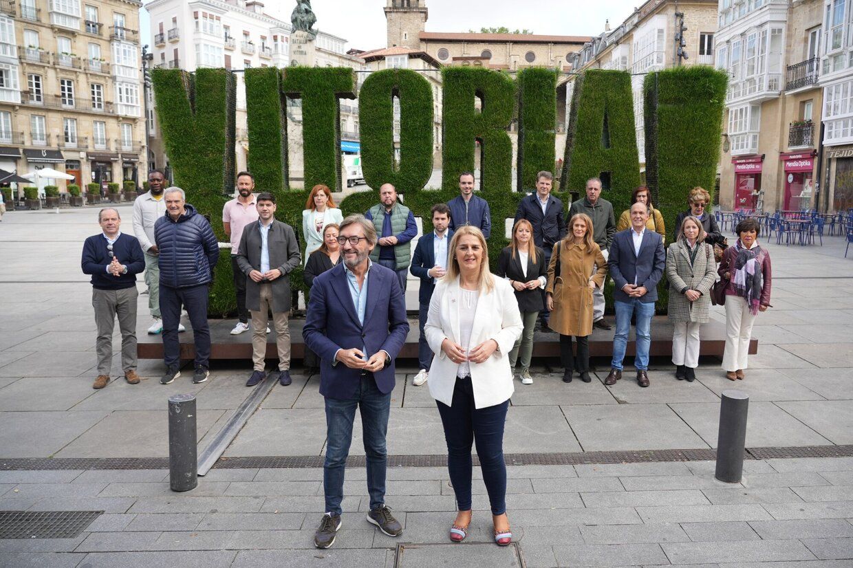 En imágenes: arranca la campaña en Vitoria