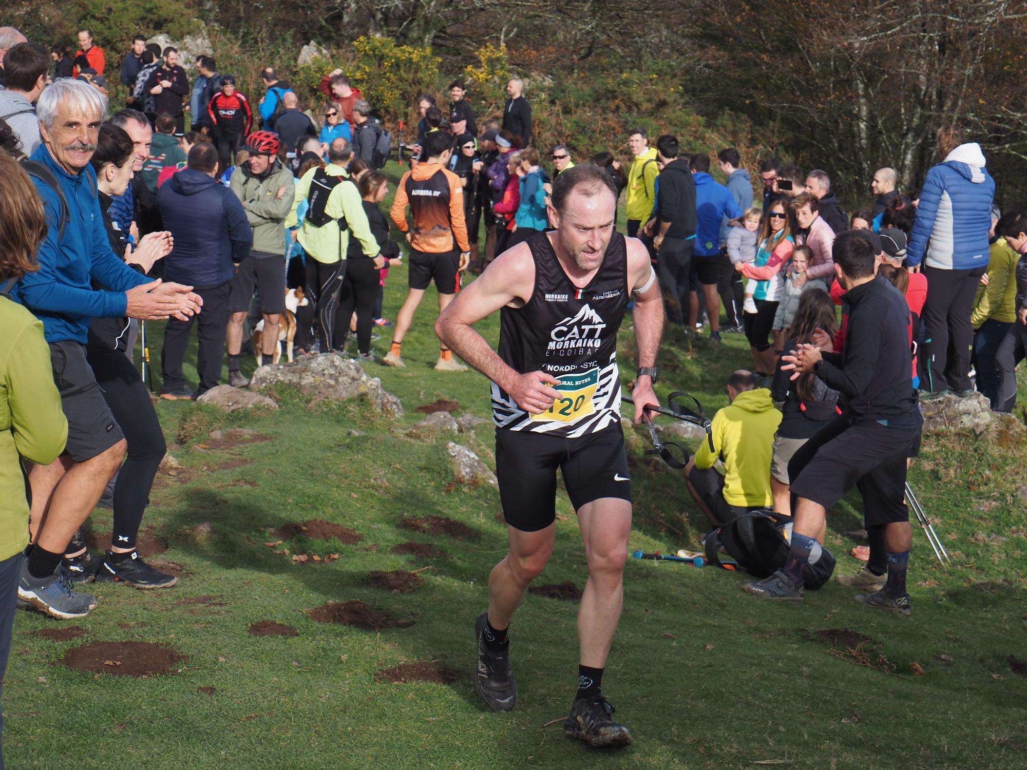 La llegada de los corredores a Karakate, en imágenes