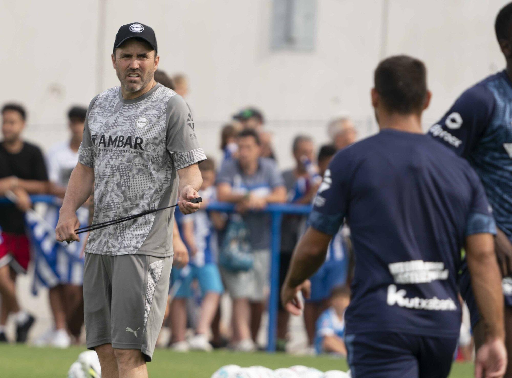 En imágenes: Una afición entregada al Alavés