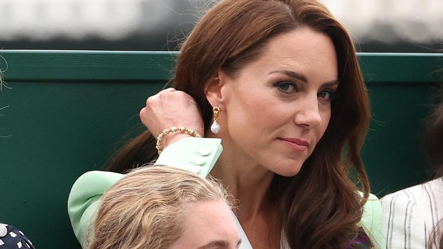 Amonestado un sanitario británico por intentar vender el historial médico de Kate Middleton