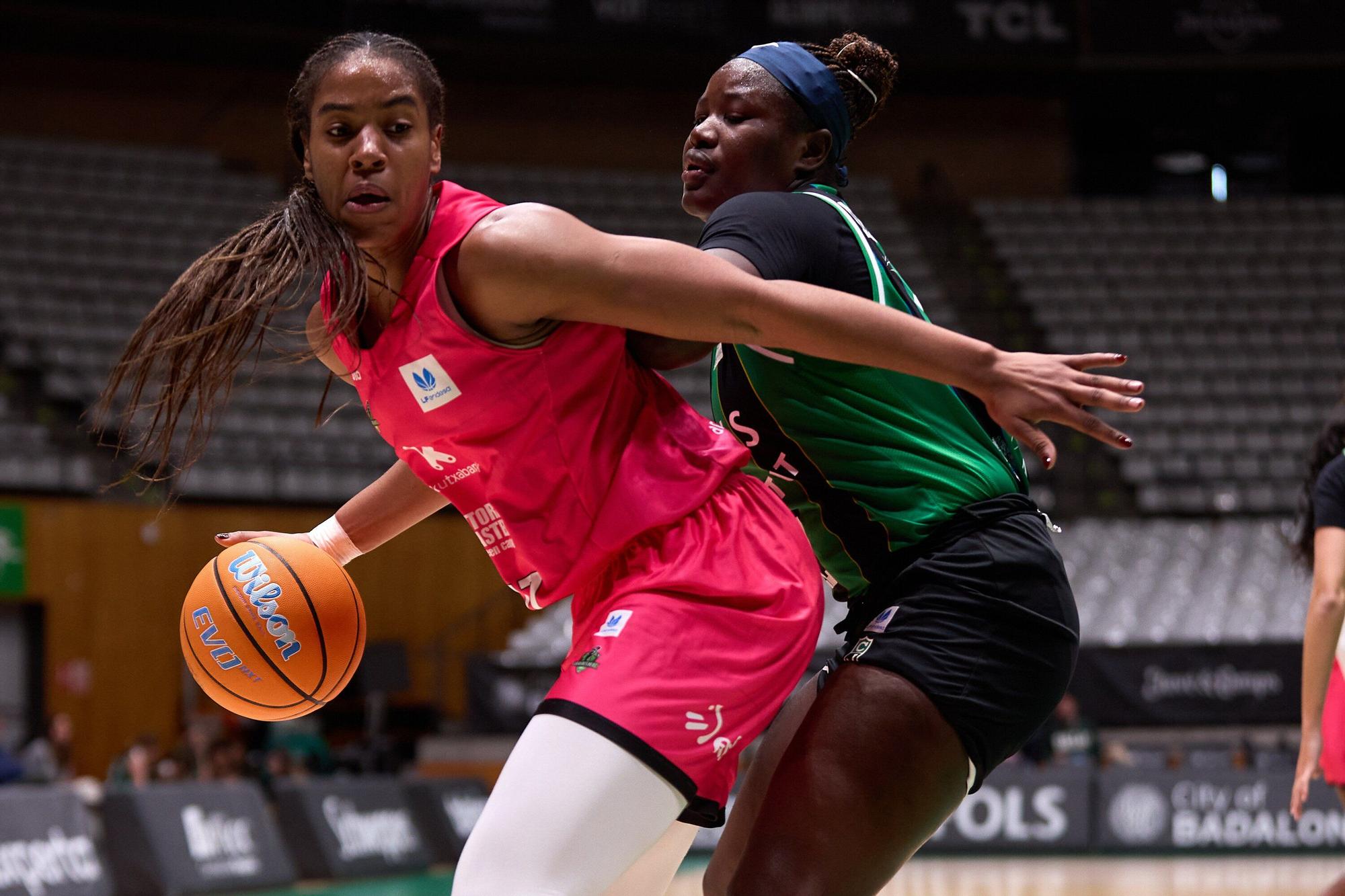 En imágenes: Ambientazo en el Araski - Club Joventut Badalona  (¡Búscate en las fotos!)