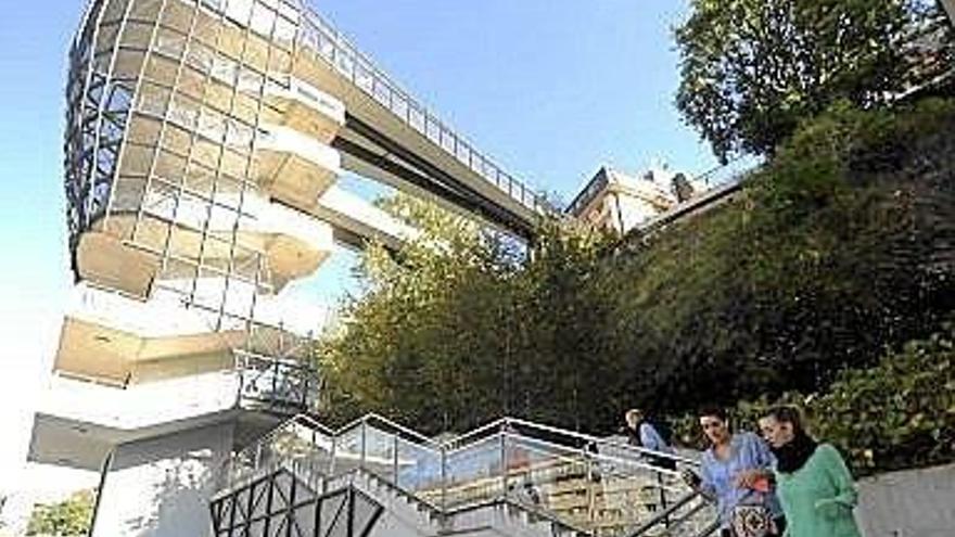 Donostia inicia la colocación de cámaras en siete ascensores públicos