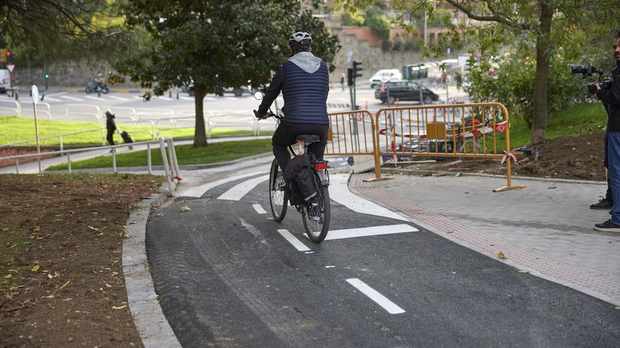Pamplona | Avanzan las obras del carril bici de los Fueros