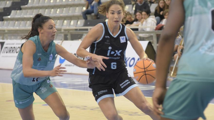 Victoria del IDK Euskotren frente al Estepona  (83-60)