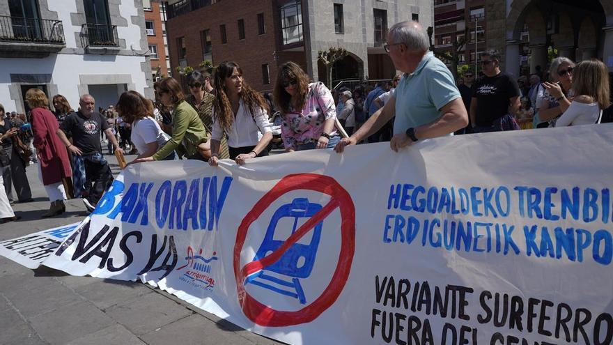 Arrigorriaga traslada a Gobierno Vasco y a Madrid su rechazo a la Variante Sur Ferroviaria